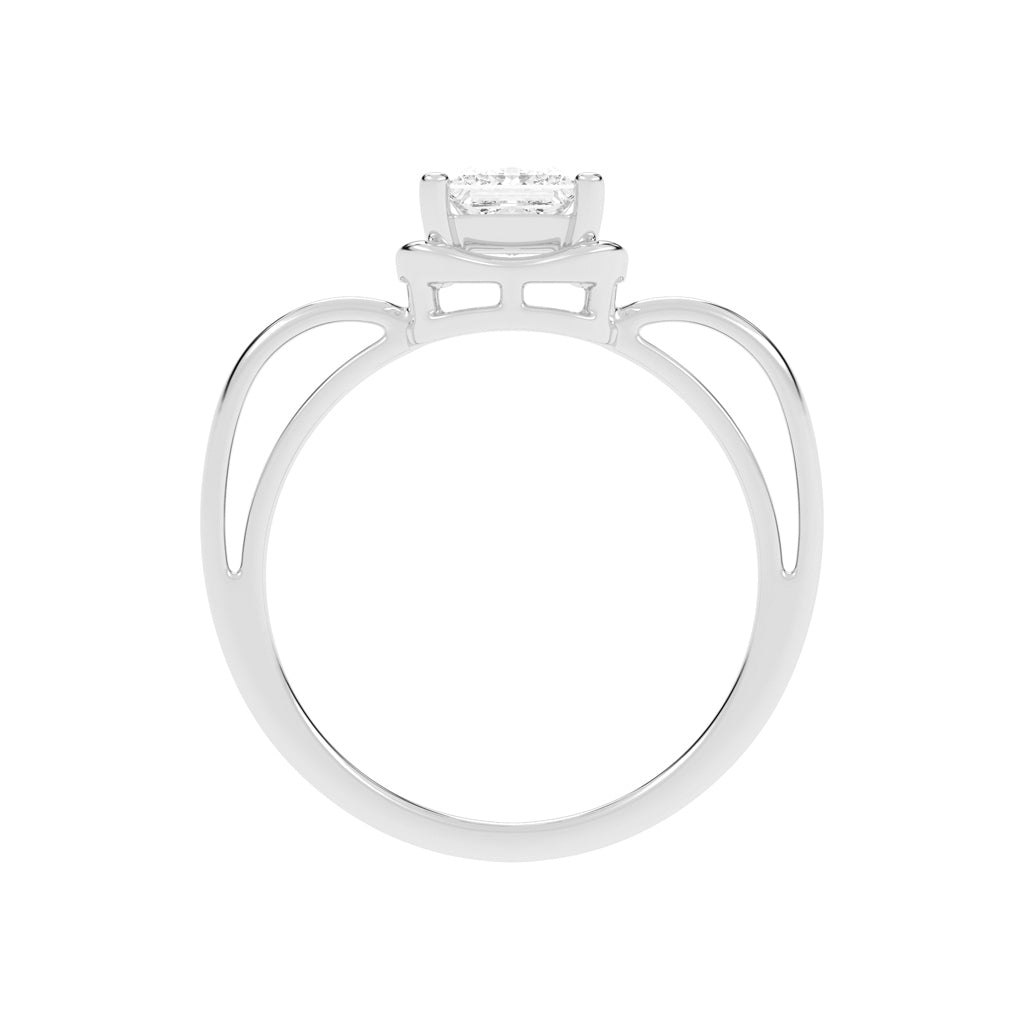 Distinctive Princess Cut Diamond Ring