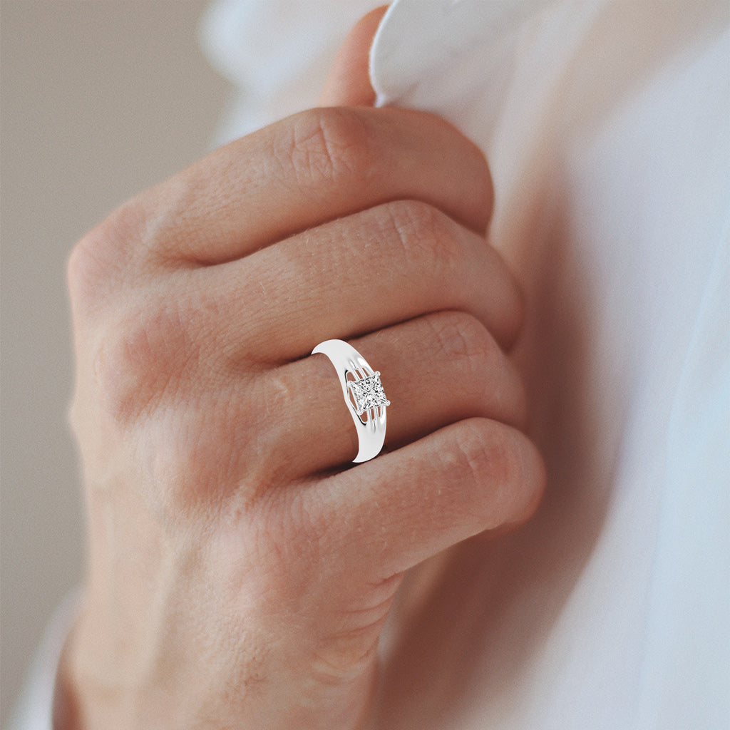 1Ct Princess Shape Solitaire