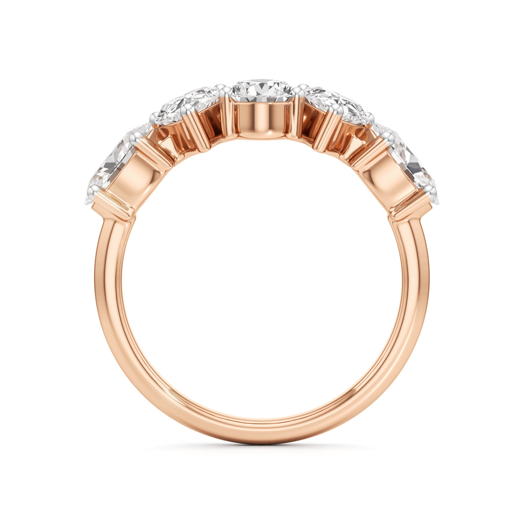 Lustrous Pear-Shaped Diamond Ring