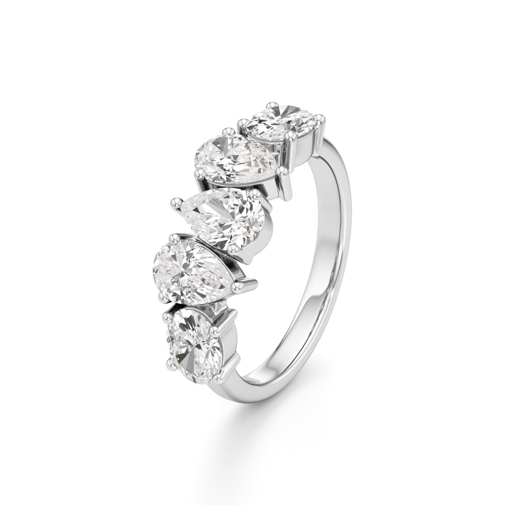 Lustrous Pear-Shaped Diamond Ring