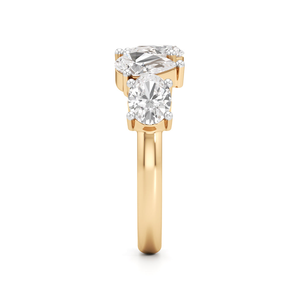 Lustrous Pear-Shaped Diamond Ring