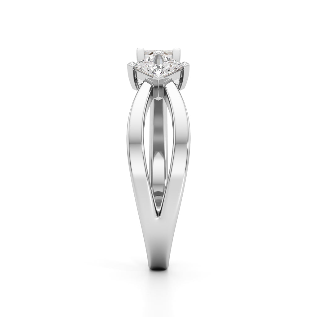 0.25Ct Princess Shape Casual Ring