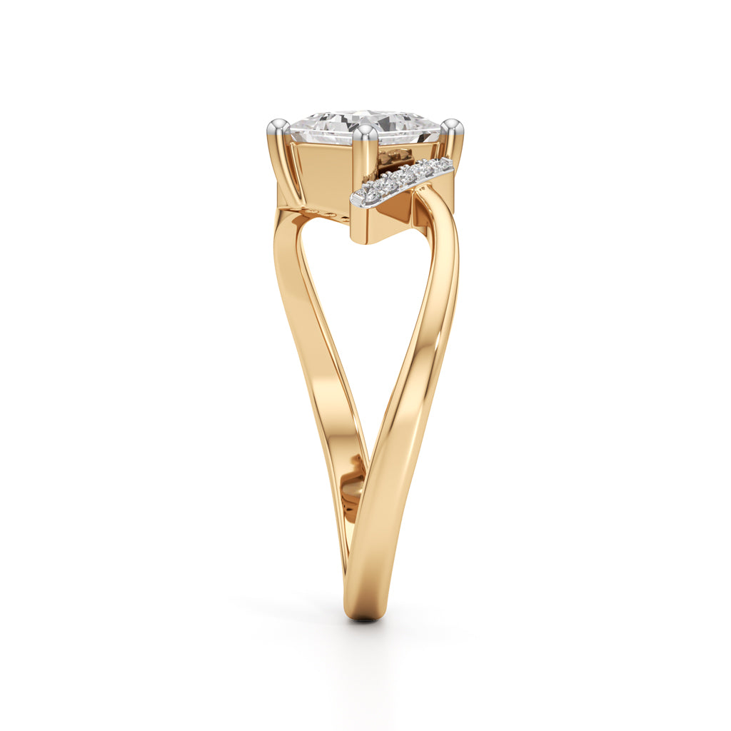 Aureliax 075Ct Curve Shank Princess Cut Classic Ring