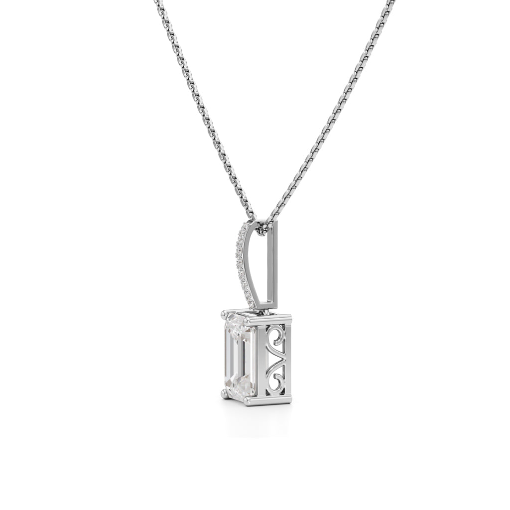 Regalia Emerald Radiance Pendant Necklace