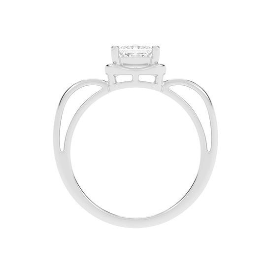 Distinctive Princess Cut Diamond Ring