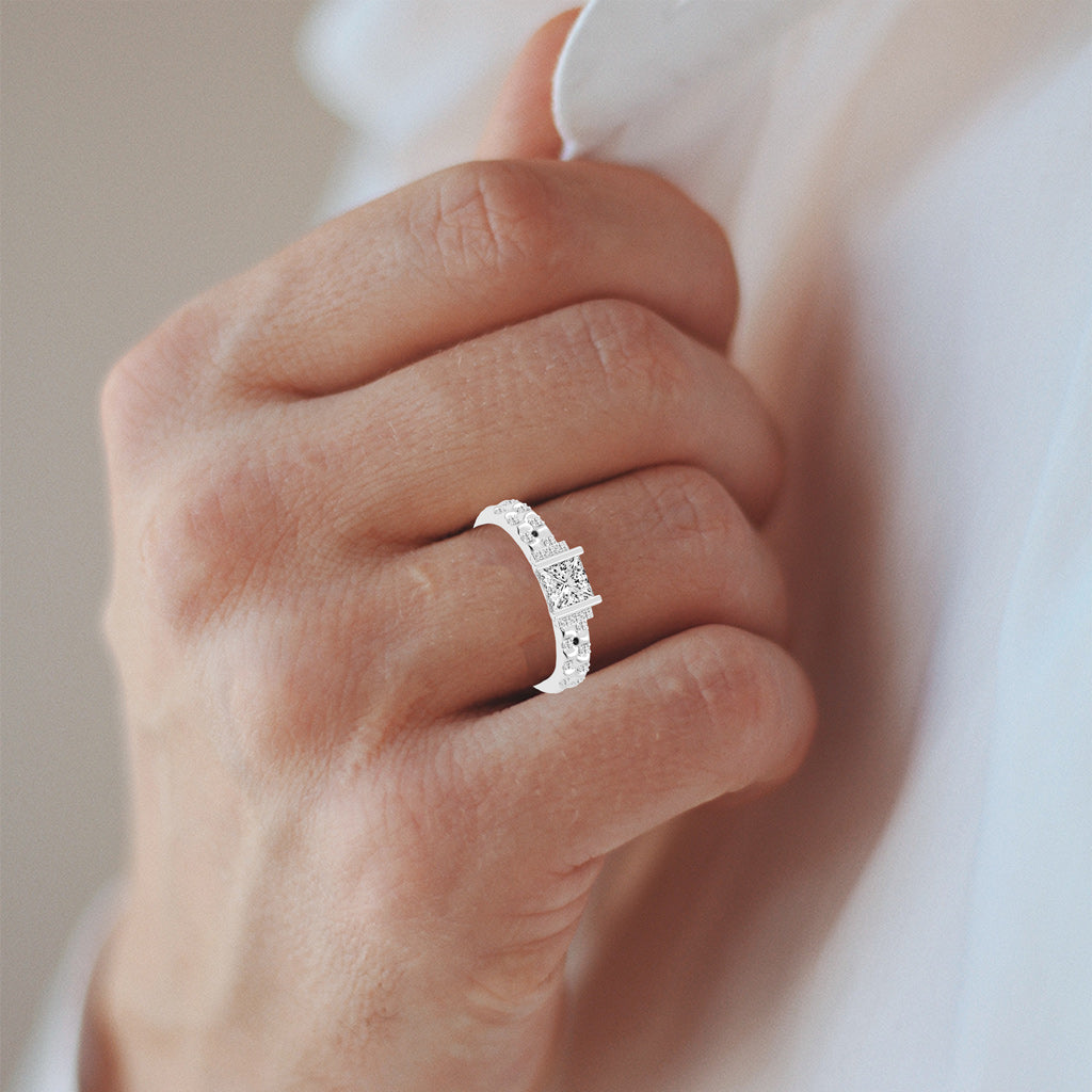Crown Brilliance 1Ct Princess Shape