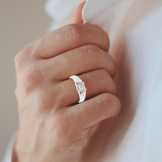 1Ct Princess Shape Solitaire