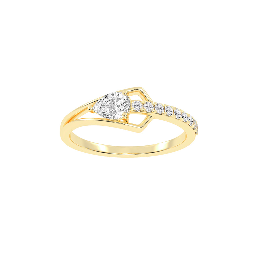 Celestia Curve – Teardrop Elegance Ring