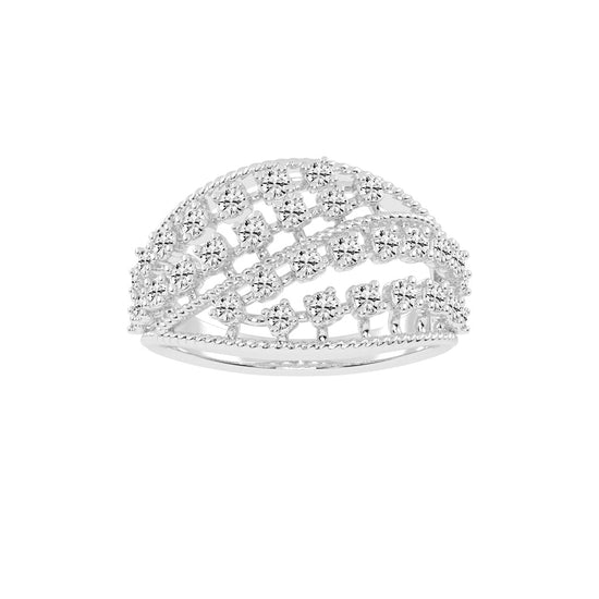 Veriana Queen style round cut classic lab diamond ring