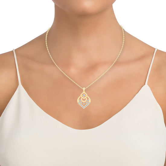 Tessara Geometric round cut casual lab diamond Pendant