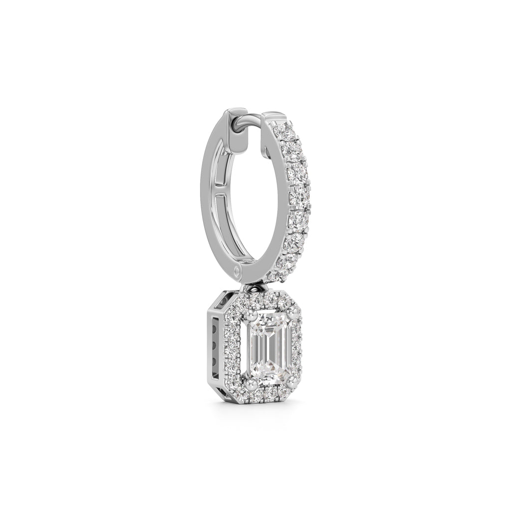 150Ct Round Shape Delicate Earrings
