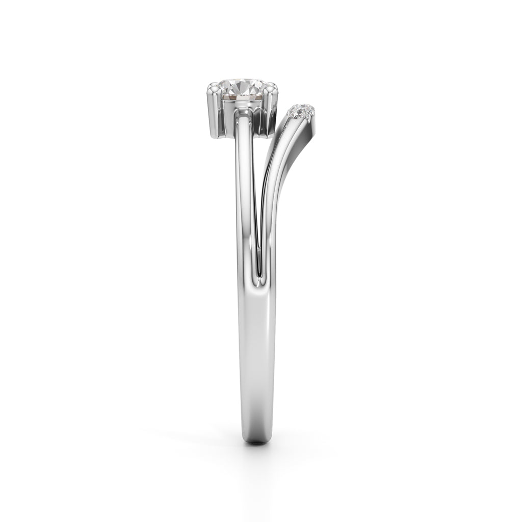 Delavira Split Shank Round Cut Delicate Ring