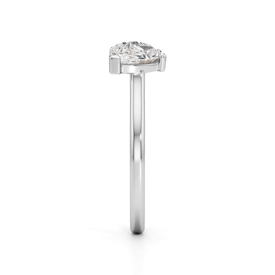Amora Asymmetry Diamond Ring