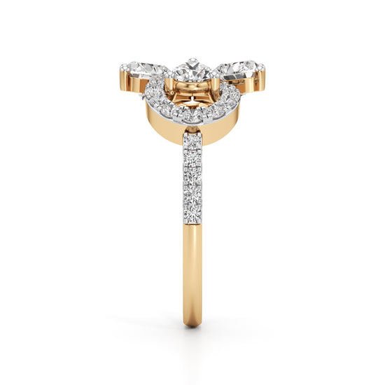 Eterna Bloom Diamond Ring