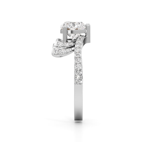 Amoura HeartCut Diamond Halo Ring