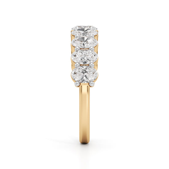 Elysia NineStone Oval Diamond Band