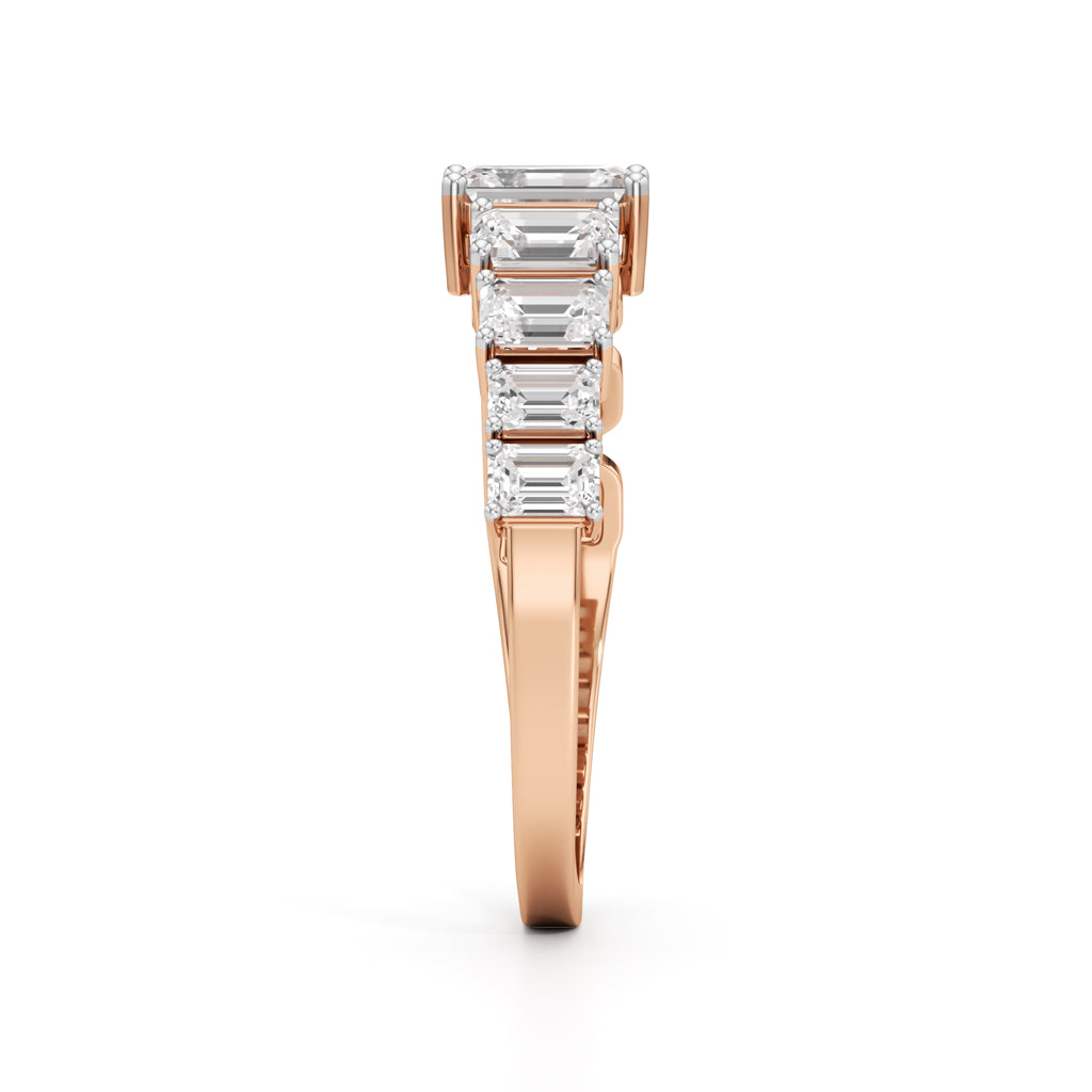 Aurelia Chain-Link Emerald Diamond Ring