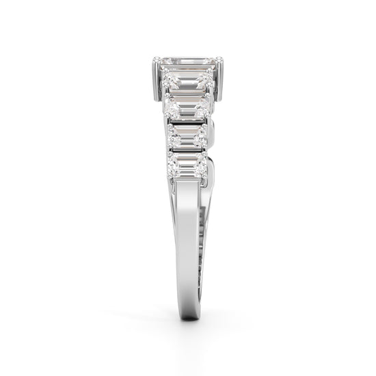 Aurelia Chain-Link Emerald Diamond Ring
