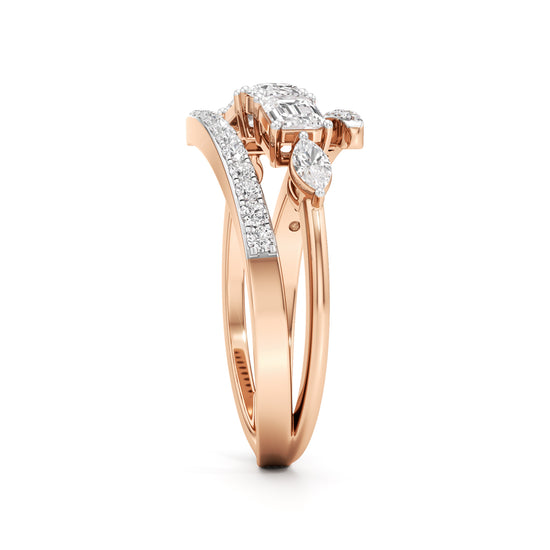 Eterna Glimmer Gold Ring
