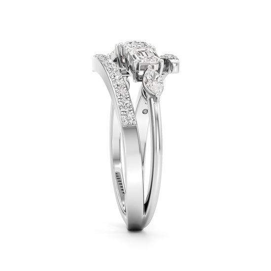 Eterna Glimmer Gold Ring