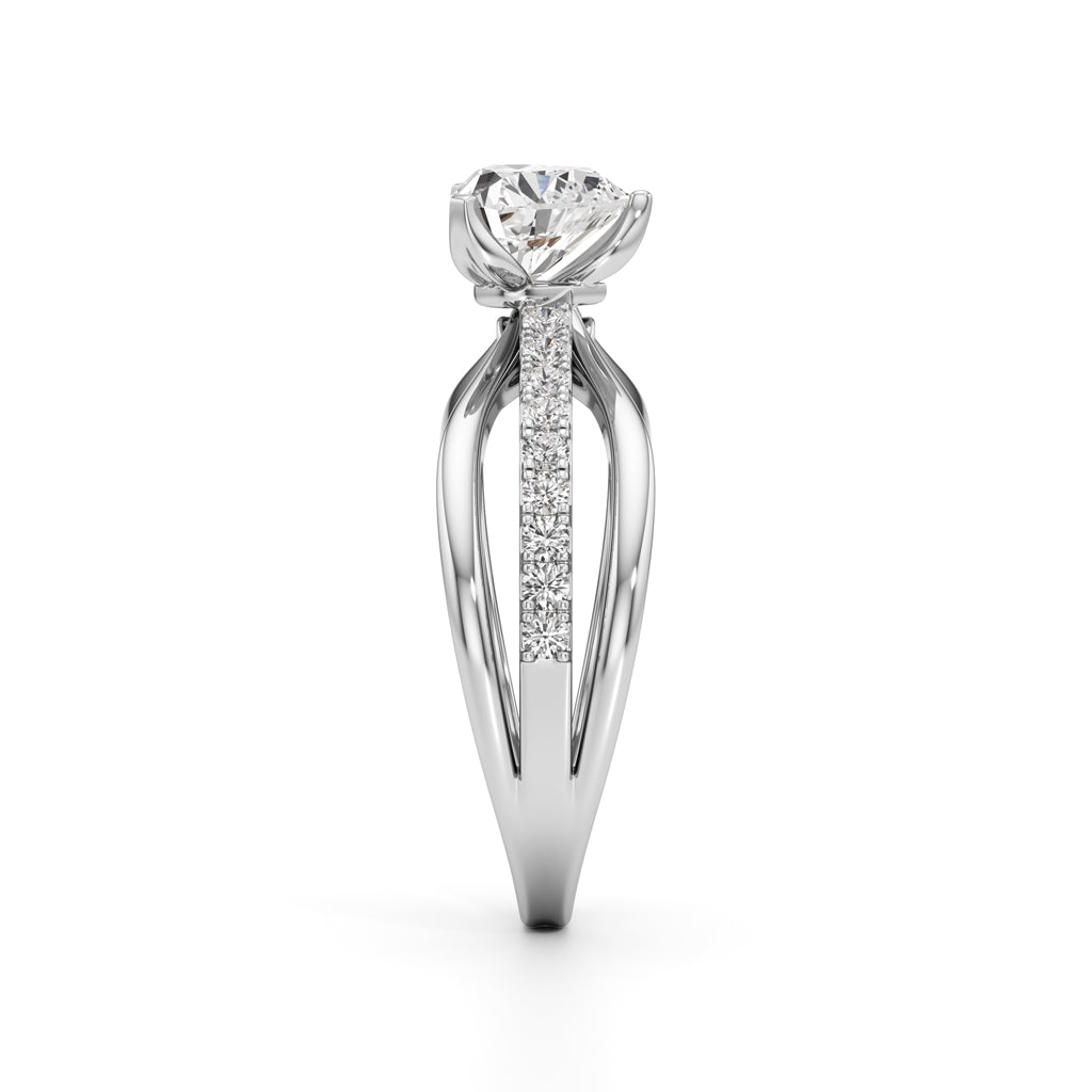 Amora Split Shank Heart Ring