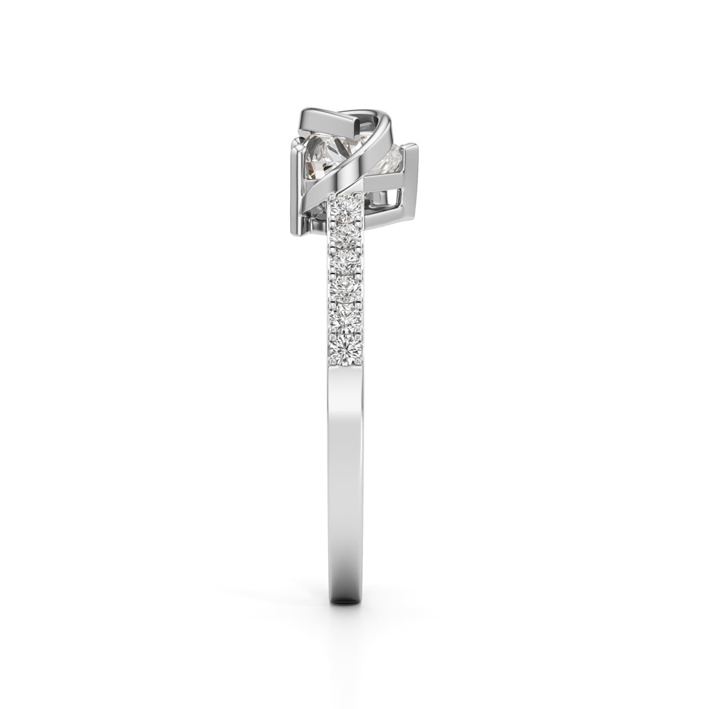 Eterna Heart Knot Diamond Ring