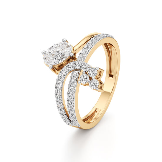 Oval & Cluster Diamond Brillora Ring