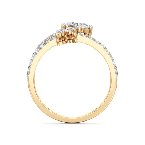 Oval & Cluster Diamond Brillora Ring