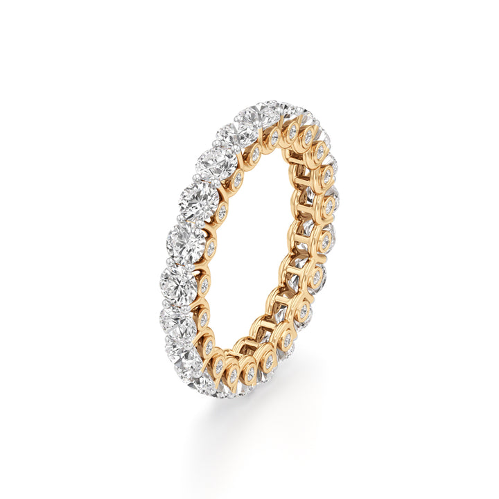 Round Diamond Prong Set Eternity Gleamband