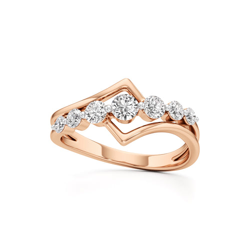 Graduated Diamond VBand Ring