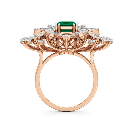 Emerald Radiance Fan-Cut Statement Ring