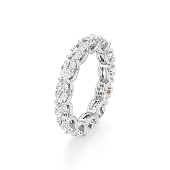 Eterna Classic Oval Diamond Band