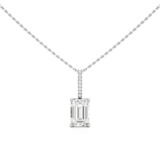 Regalia Emerald Radiance Pendant Necklace